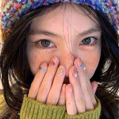 脂粉英雄